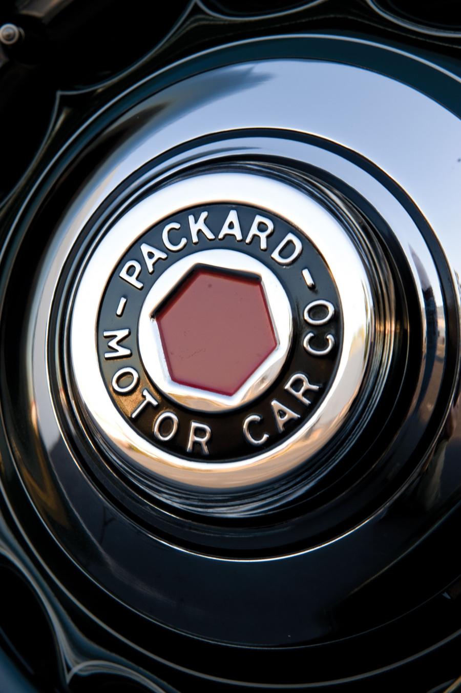  Packard 120 Sedan 1936 года  (фото 6 из 10)